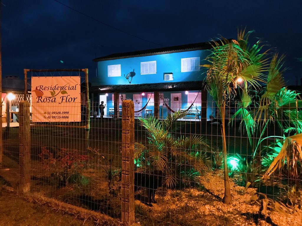 Residencial Rosa Flor Leilighet Praia do Rosa Eksteriør bilde